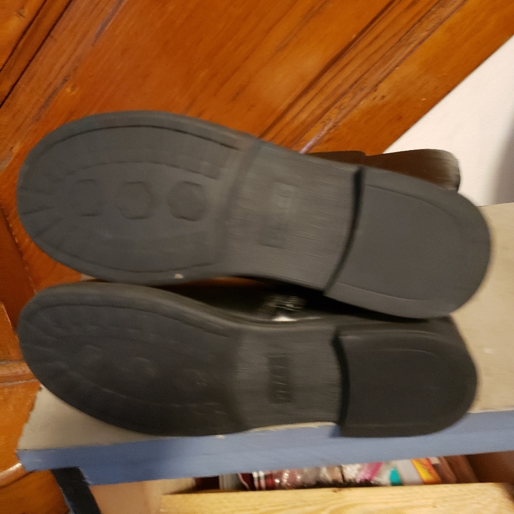 Girls boots